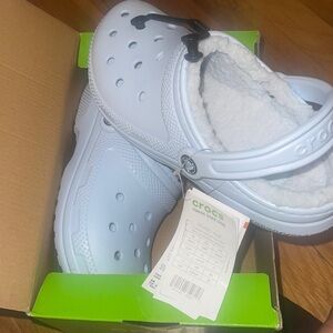 Brand New Crocs size 7 in women’s